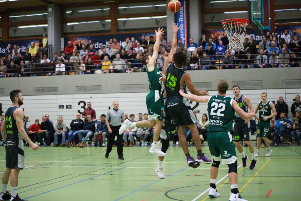 Basketball-Team im Spiel