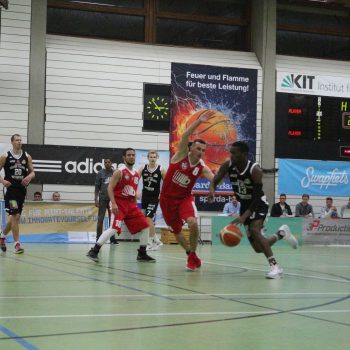Basketballer im Spiel