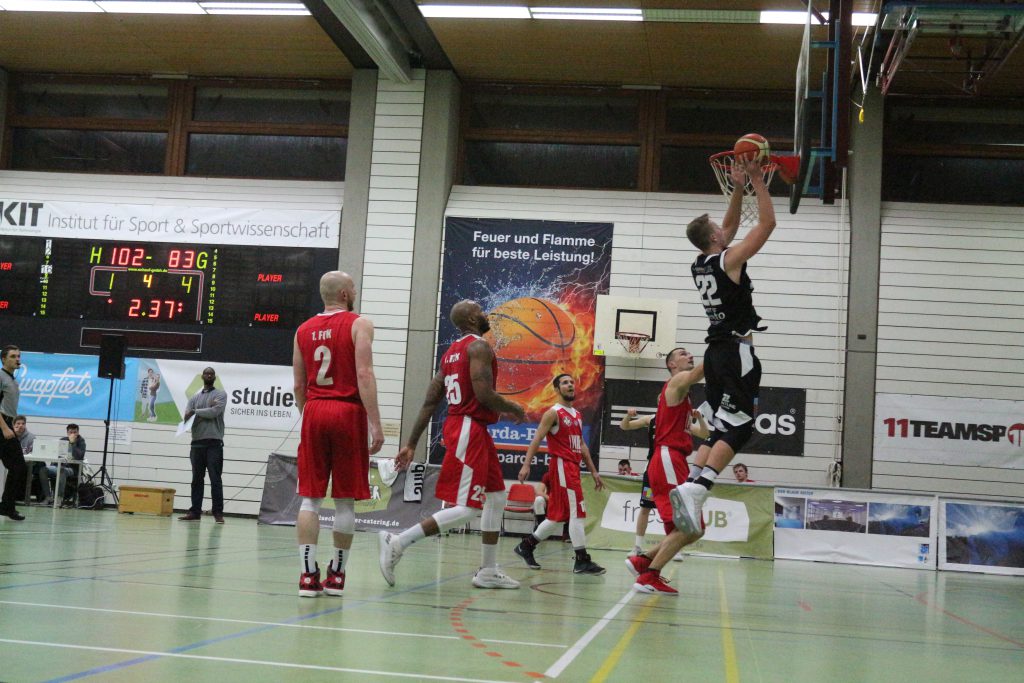 Basketballer im Spiel