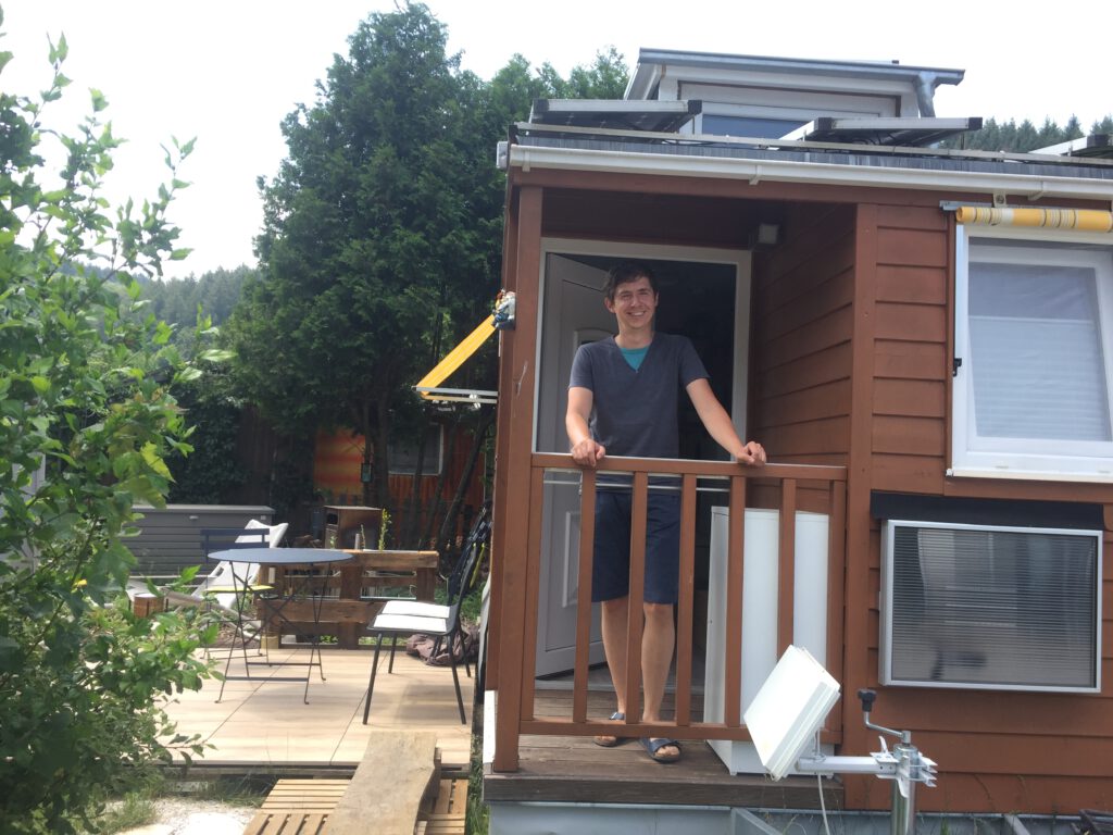 Stefan Fritz im tiny house
