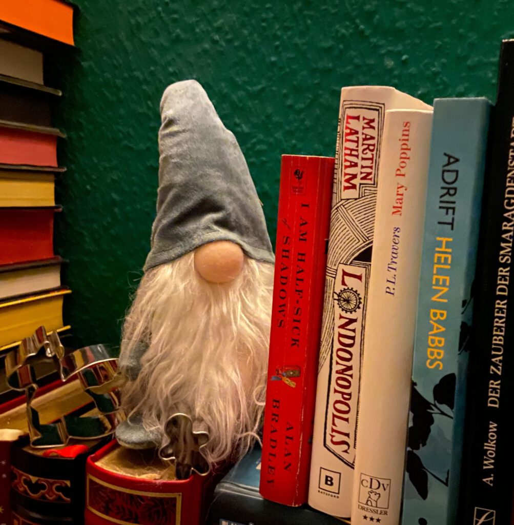 Engineered Unicorns: Cozy Bookdragon Edition